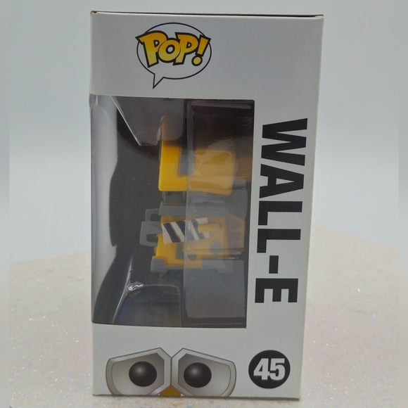 Funko POP! Disney Series 4 Wall-E #45 Vinyl Figure - Picture 3 of 7